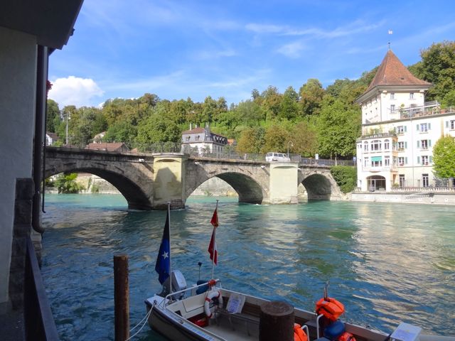 Niedertorbrücke vom Laendtetor aus gesehen.